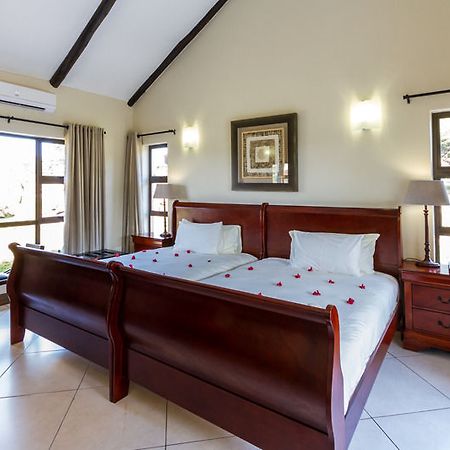 Zulu Nyala Game Lodge Hluhluwe Eksteriør bilde
