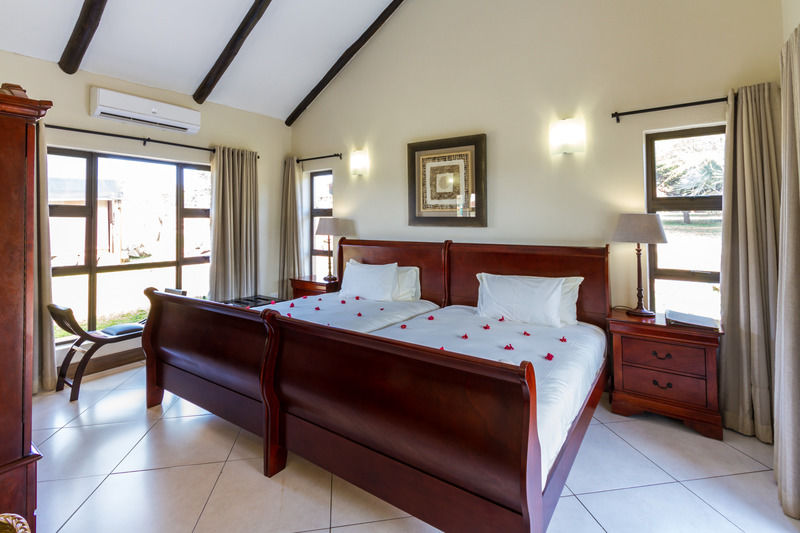 Zulu Nyala Game Lodge Hluhluwe Eksteriør bilde