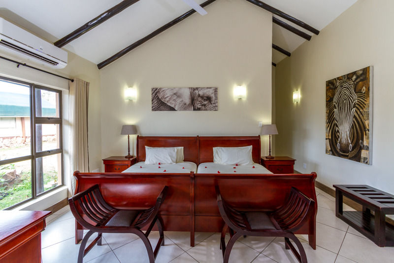 Zulu Nyala Game Lodge Hluhluwe Eksteriør bilde