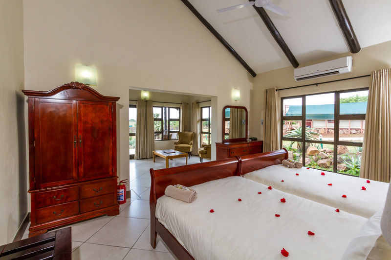 Zulu Nyala Game Lodge Hluhluwe Eksteriør bilde
